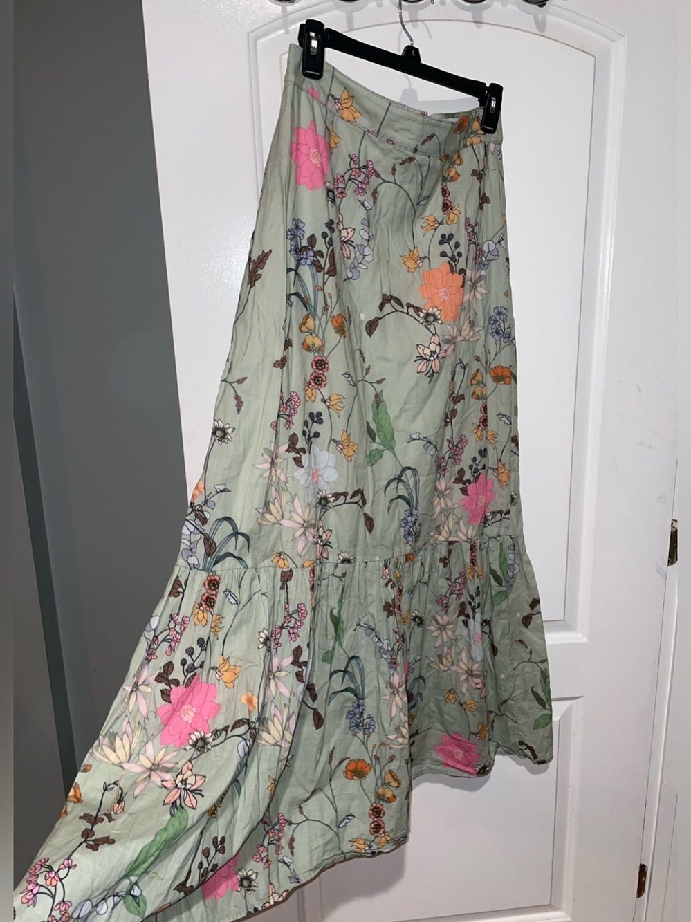 New! Kahora Palm Beach Lizzie Floral Tiered Maxi Skirt Green Floral 🌸 Medium - Picture 6 of 10